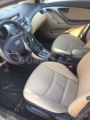 Hyundai Elantra 2013, 32,500 km - 1.8 л - Ağdaş