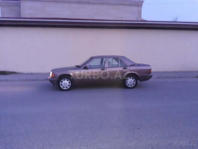 Mercedes 190 1992, 325,000 km - 2.0 l - Sumqayıt