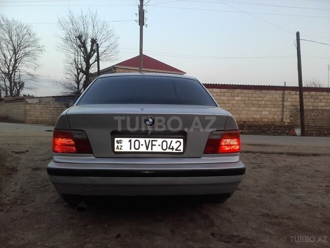 BMW 320 1991, 239,855 km - 2.0 л - Lənkəran