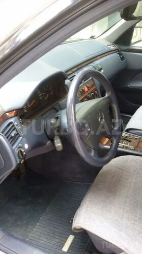 Mercedes C 200 2000, 205,000 km - 2.2 l - Sumqayıt