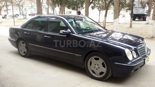 Mercedes C 200 2000, 205,000 km - 2.2 l - Sumqayıt