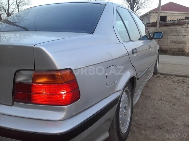 BMW 320 1991, 239,855 km - 2.0 л - Lənkəran