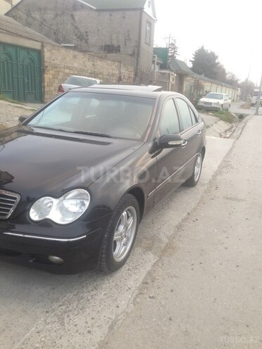 Mercedes C 240 2004, 256,000 km - 2.6 l - Bakı