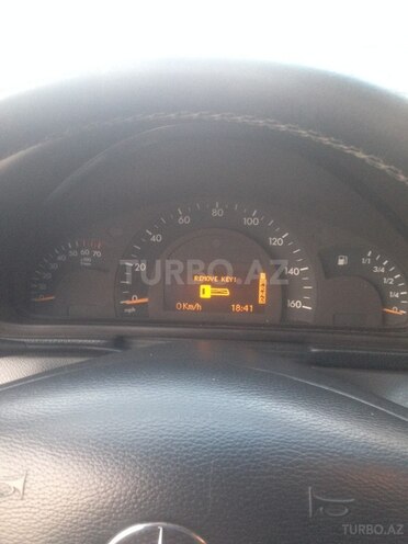 Mercedes C 240 2004, 256,000 km - 2.6 l - Bakı