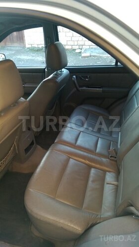 Kia Sorento 2005, 280,000 km - 0.3 l - Yevlax