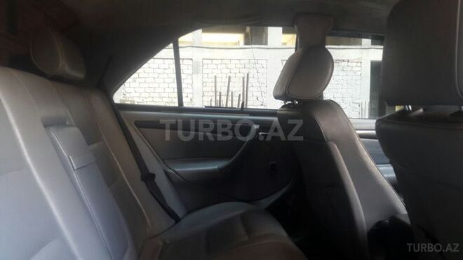 Mercedes C 230 2000, 180,000 km - 2.3 l - Bakı