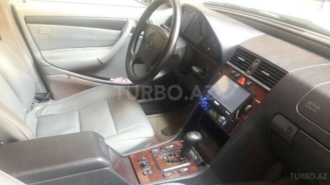 Mercedes C 230 2000, 180,000 km - 2.3 l - Bakı