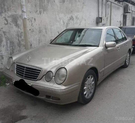 Mercedes E 240 2000, 325,000 km - 2.4 l - Bakı
