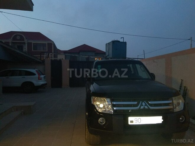 Mitsubishi Pajero 2007, 287,000 km - 3.2 l - Bakı