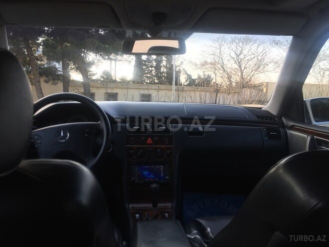 Mercedes E 280 1999, 340,560 km - 2.8 l - Bakı