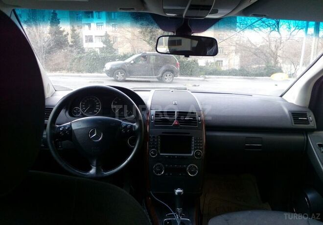 Mercedes A 200 2006, 180,000 km - 2.0 l - Bakı