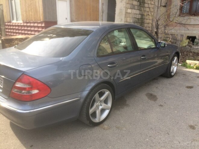 Mercedes E 240 2004, 145,000 km - 2.6 l - Bakı