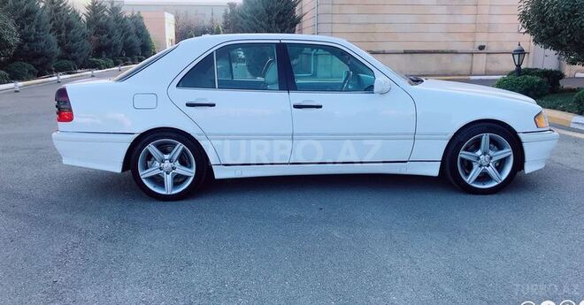 Mercedes C 230 2000, 184,200 km - 2.3 l - Bakı