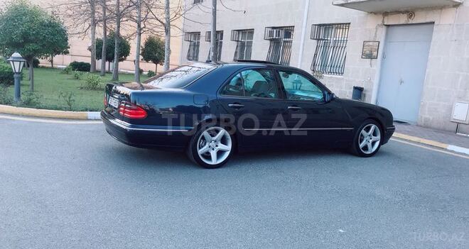 Mercedes E 240 2000, 244,300 km - 2.6 l - Bakı