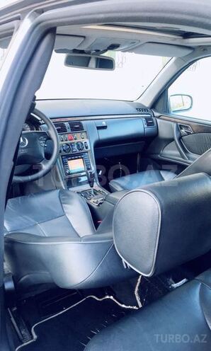 Mercedes E 240 2000, 244,300 km - 2.6 l - Bakı
