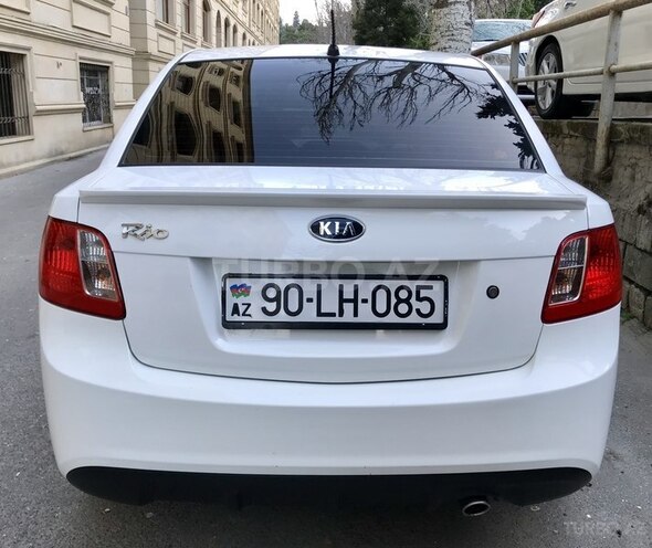 Kia Rio 2011, 122,800 km - 1.4 l - Bakı