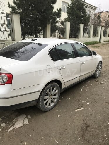 Volkswagen Passat 2006, 215,000 km - 0.2 l - Bakı