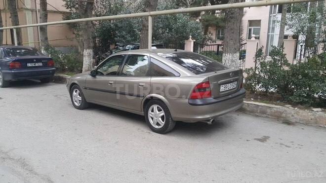 Opel Vectra 1996, 223,000 km - 2.0 л - Xırdalan