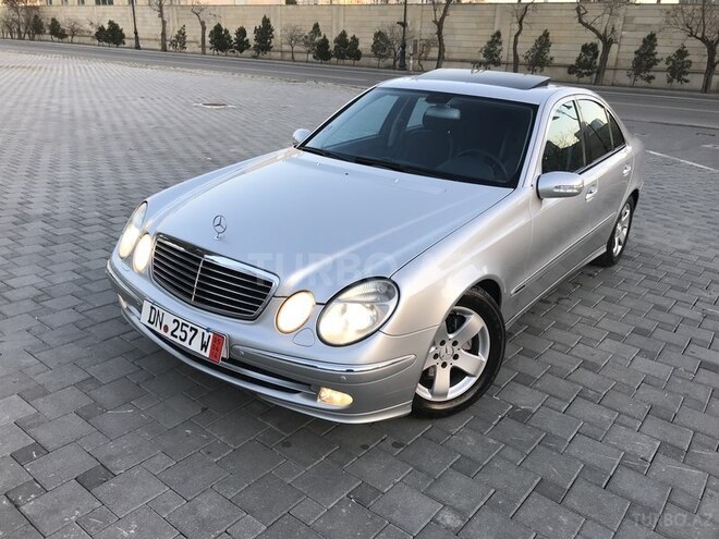 Mercedes E 240 2002, 220,800 km - 2.6 л - Bakı