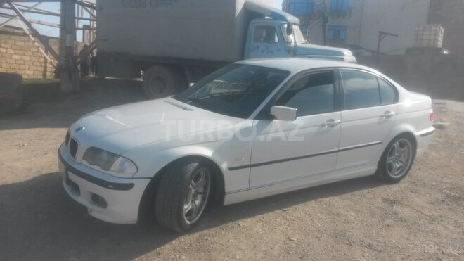 BMW 330 2001, 299,870 km - 0.2 l - Bakı