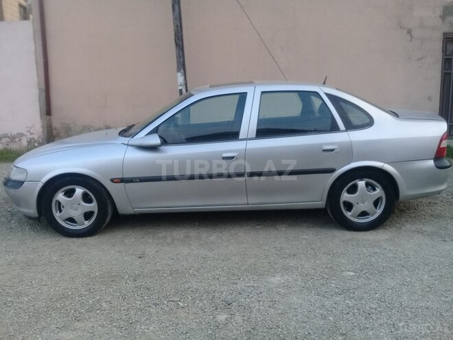 Opel Vectra 1998, 256,325 km - 1.8 l - Sumqayıt
