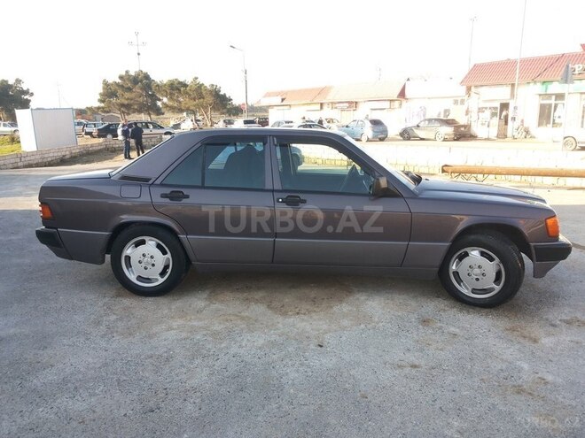 Mercedes 190 1993, 400,000 km - 1.8 l - Bakı