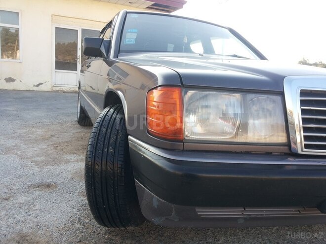 Mercedes 190 1993, 400,000 km - 1.8 l - Bakı
