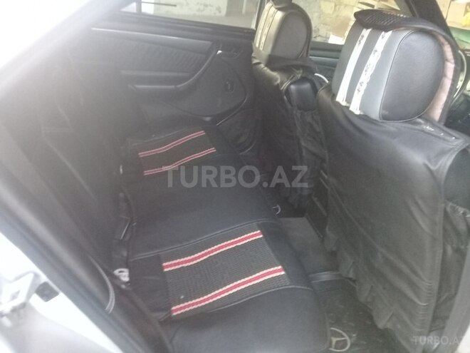 Mercedes C 230 2000, 175,000 km - 2.3 l - Beyləqan