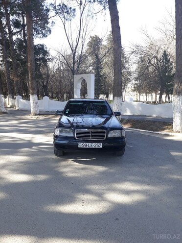 Mercedes C 220 1996, 254,000 km - 2.2 л - Sumqayıt