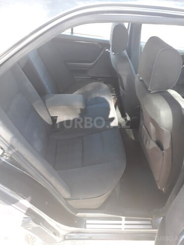Mercedes C 220 1996, 254,000 km - 2.2 л - Sumqayıt