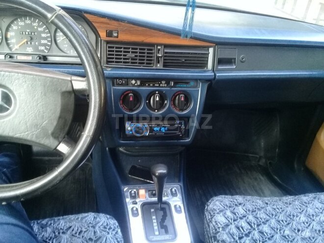 Mercedes 190 1991, 160,000 km - 2.0 л - Bakı