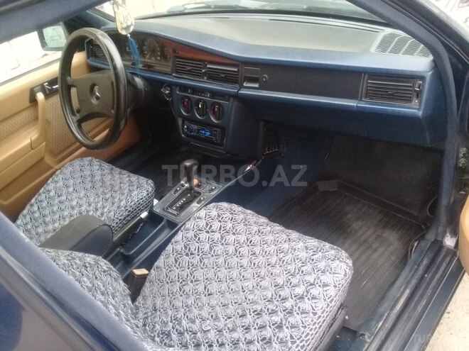 Mercedes 190 1991, 160,000 km - 2.0 л - Bakı