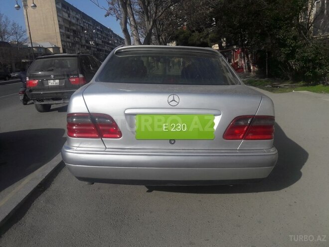 Mercedes E 230 1996, 250,000 km - 2.3 l - Bakı