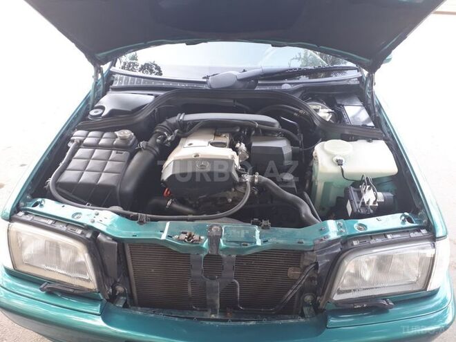 Mercedes C 180 1998, 175,000 km - 1.8 l - Gəncə