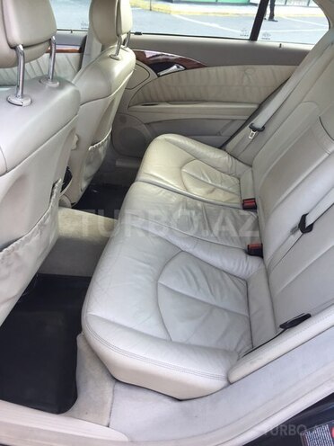 Mercedes E 240 2002, 320,000 km - 2.6 l - Bakı