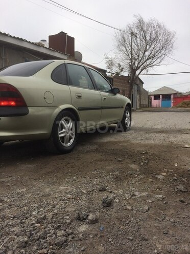 Opel Vectra 1996, 200,216 km - 1.8 l - Bakı