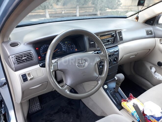 Toyota Corolla 2004, 238,500 km - 1.8 л - Bakı