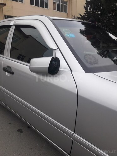 Mercedes C 200 1997, 275,748 km - 2.0 l - Bakı