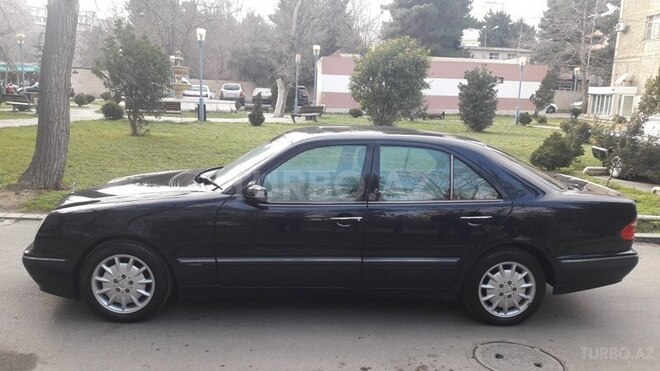 Mercedes E 200 2000, 158,000 km - 2.0 l - Bakı