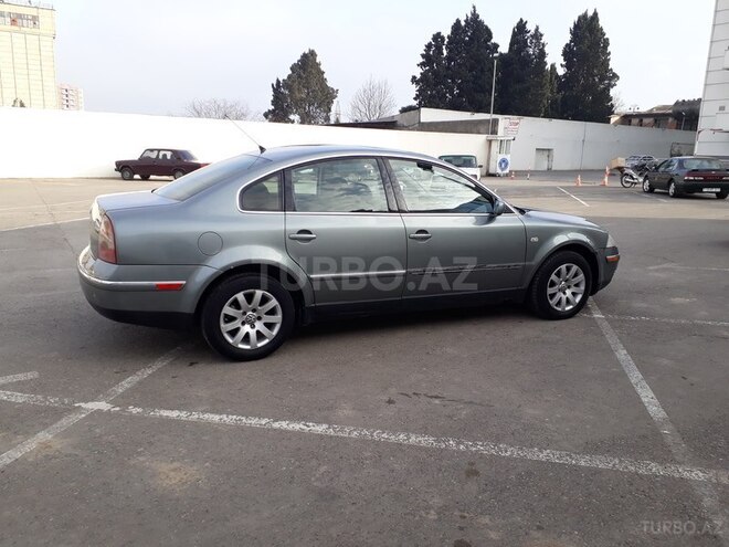 Volkswagen Passat 2001, 223,541 km - 1.8 l - Gəncə