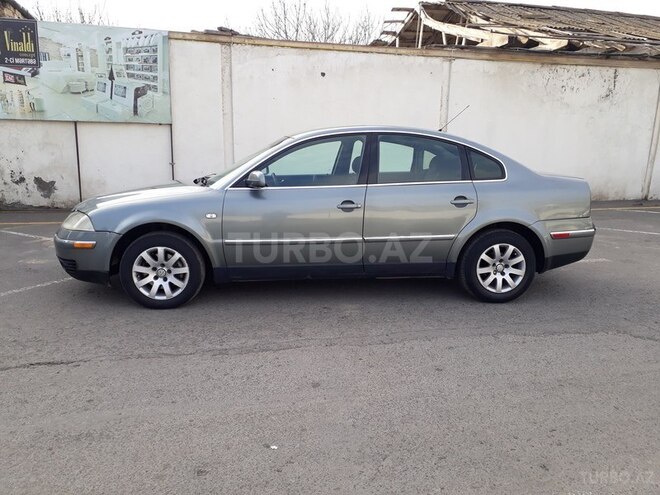 Volkswagen Passat 2001, 223,541 km - 1.8 l - Gəncə