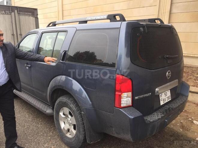 Nissan Pathfinder 2006, 174,541 km - 4.0 л - Bakı