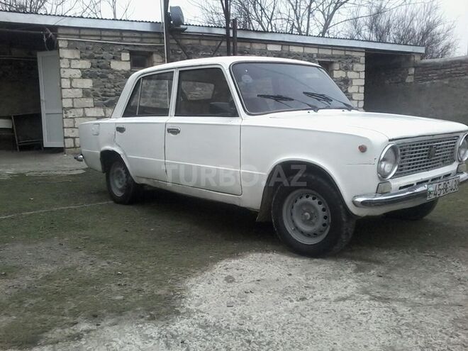 LADA (VAZ) 21011 1974, 98,185 km - 1.6 l - Yevlax