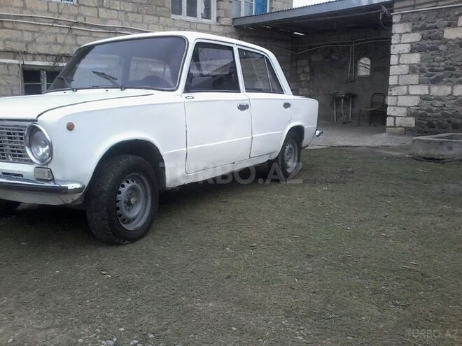 LADA (VAZ) 21011 1974, 98,185 km - 1.6 l - Yevlax