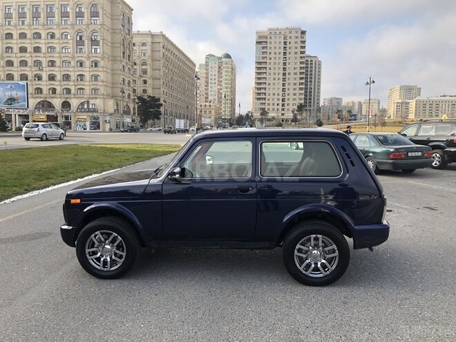 LADA (VAZ) Niva 2016, 9,734 km - 1.7 л - Bakı
