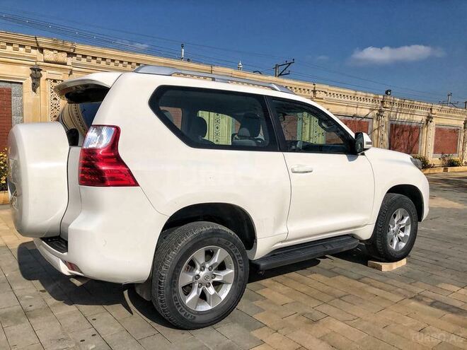 Toyota Prado 2011, 97,000 km - 3.0 л - Bakı