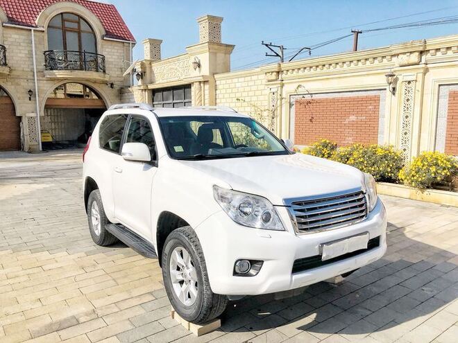 Toyota Prado 2011, 97,000 km - 3.0 л - Bakı