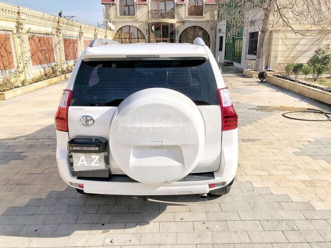 Toyota Prado 2011, 97,000 km - 3.0 л - Bakı