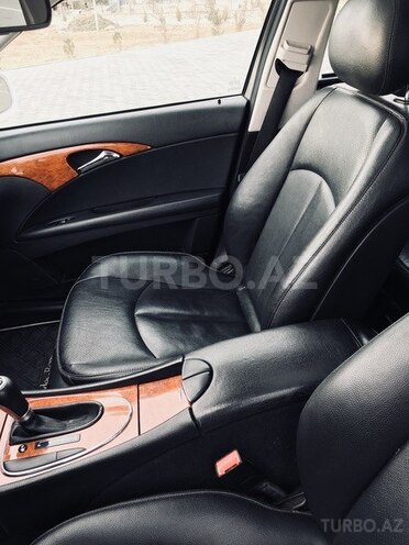 Mercedes E 220 2007, 210,000 km - 2.2 l - Bakı