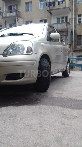 Toyota Yaris 2000, 155,987 km - 1.6 l - Bakı